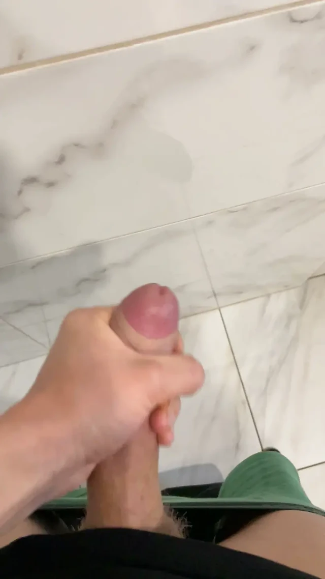 31 çekip boşalıyorum
