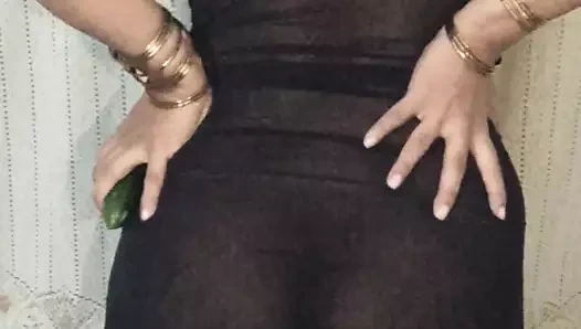 Tam ateşli ve baharatlı çift salatalık