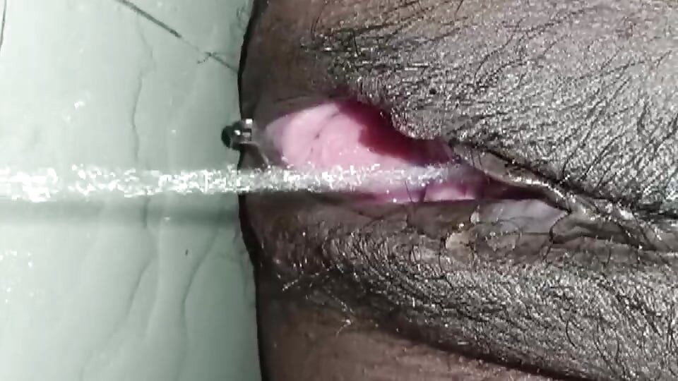 Hintli tamil boşanma orta yaşlı seksi kadın işiyor