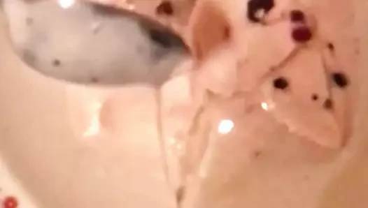 082