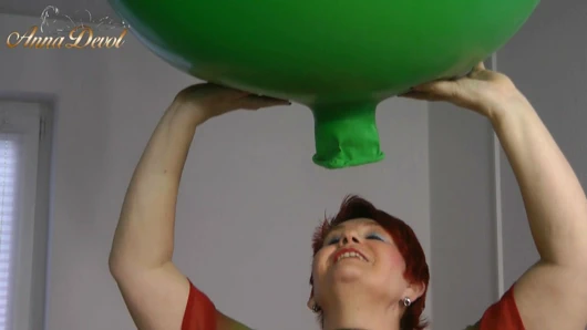 Mega balon patlatmak