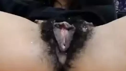 olgun ıslak kıllı amcık amatör