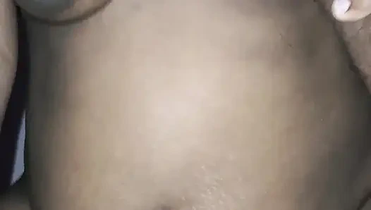 Kocası karısını sikişirken izliyor