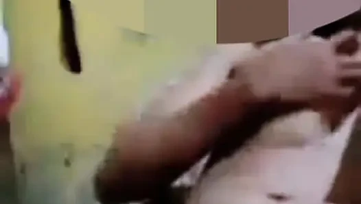 A video call with a friend's wife even naked makes me masturbate part2