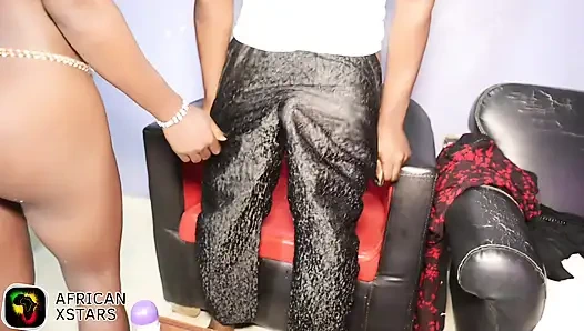 Patronum işten sonra beni evine davet etti ve bu oldu