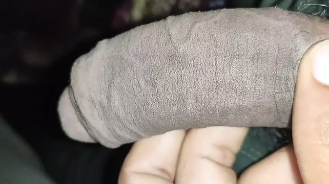 Hintli siyah yarak elle muamele mms videosu