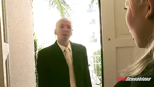 Maya Hills - taze outta highschool