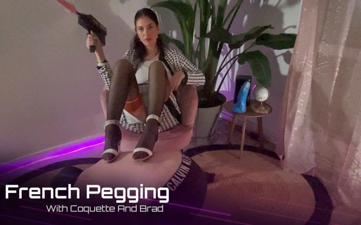 Fransız göt sikişi kadın egemenliği anal sürtük sikiş makinesi