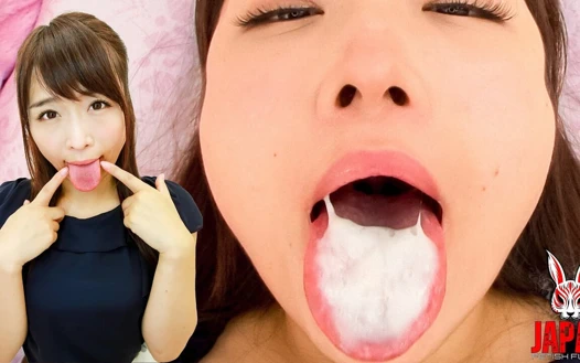 Satomi'nin vahşi yalama: dil hileleri