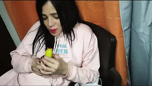 Kirli ağızlı bir fahişe olduğum için iyi sikildim