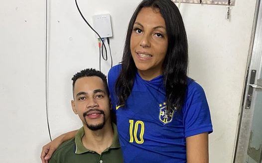 Uinny Thaylor'u ziyaret etti