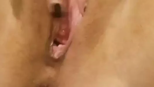 Senin için ıslak traş amımı parmaklıyor. bebek jai