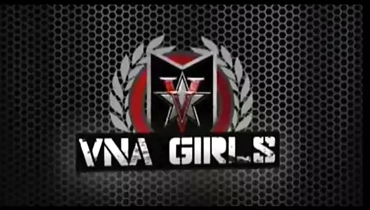 Şehvetli philly striptizci şeker ayakları üzerinde cum alır - dövmeler!