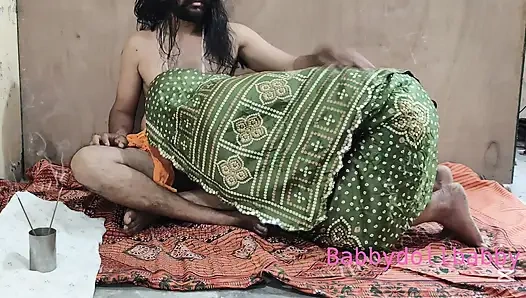 Hintli çift seks yapıyor