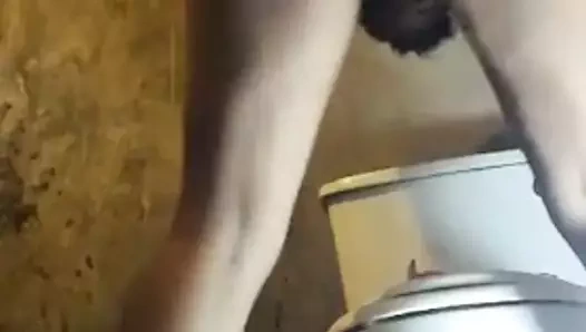 Ben emily twerk götü