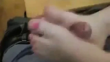 Yetenekli pembe ayak (footjob)