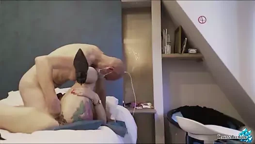 Maskeli adam sert anal fisting azgın sarışın, parmak am