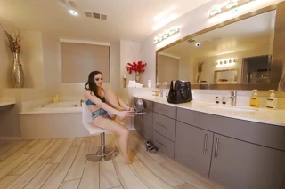 Jenna J Ross Satisfies Her Super Fan
