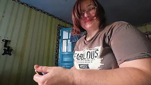 Close Up 4K Amateur Girlfriend Blowjob Curvy Brunette with Glasses Sucks and Strokes Cock
