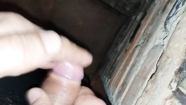 Sadece küçük yarağımla mastürbasyon