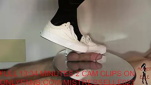 Sahibe elle kölesinin yarağını minibüsleriyle düzleştirme