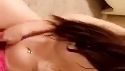 I'm Reinen mit der Welt, mein schwanz in ihren mund rein fae