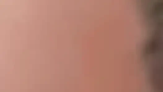 Jaz Jizzes'in ilk anal deneyimi, bakire bir göt deliği için büyük yarak