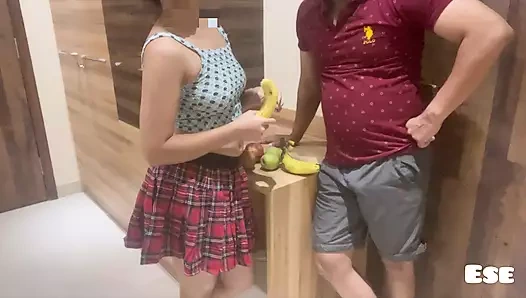 Fal Bhejne  Walle Ne Ki Chudai