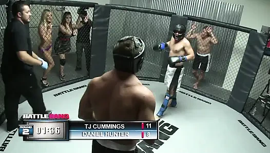 Randy Girl Hole'un harap olmuş amcığı dölle dolu güzel görünüyor