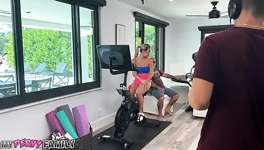 Mypervyfamily - за кулисами с Luna Luxe и Filthy Rich!
