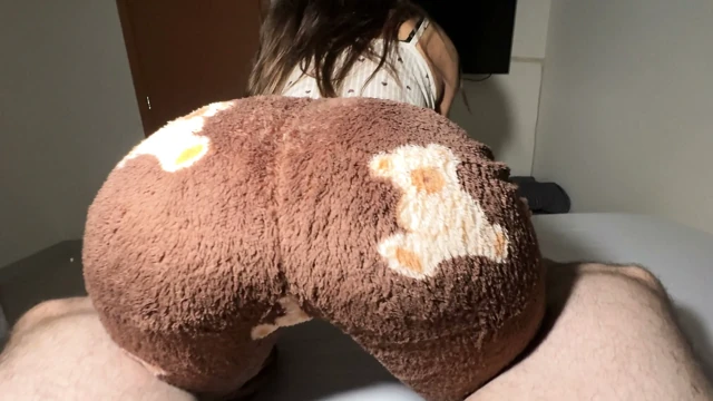 üvey annemin sikime böyle binmesi mi?