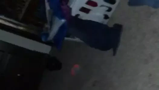 Latina eş becerdin köpek stili