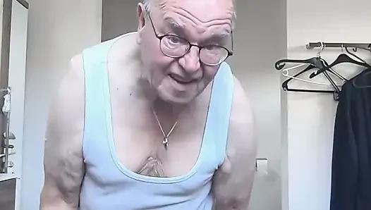 Belting Clothed