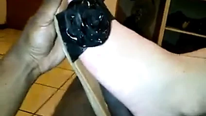 Yng beyaz kırmızı parmaklar