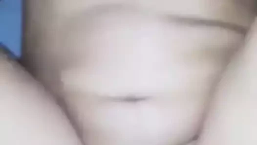 olgun kariyi bacak omza sikiyor