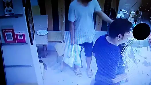 O bir çikolata şurubu hırsızıydı