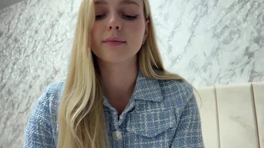 Erkek arkadaşıma inat beni sikebilir misin? Bir komşu bana amını teklif etti