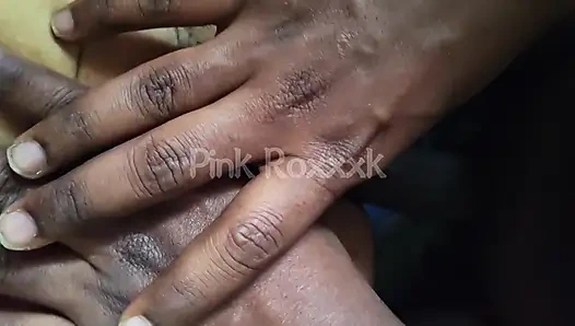 Uyandırma bakış açısı #18 amcığı sikerken klitoris orgazmını ovuyor