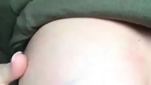 teşhirci youtuber onu baştankara süt sıkar