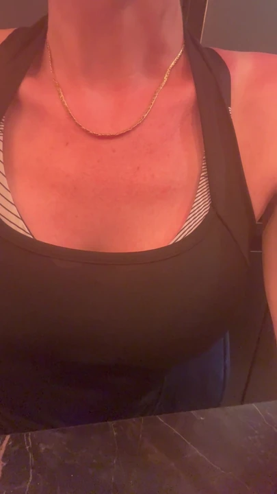 Küçük bir kıyafet