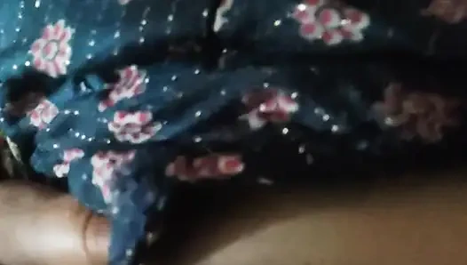 Desi bhabhi ke desi chuchi