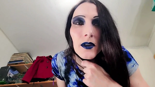 Trans üvey anne tembel olduğun için seni cezalandırıyor