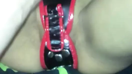 strapon ve buttplug ile Sezslave