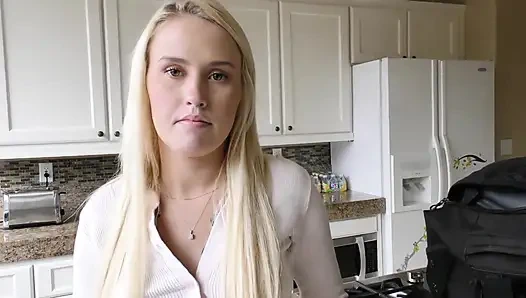 En büyük tik tok götlü 18 yaşındaki sarışın