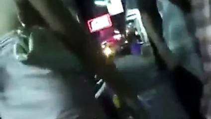 Oh evet..asyalı kıllı kalın Tay kedi çarptım