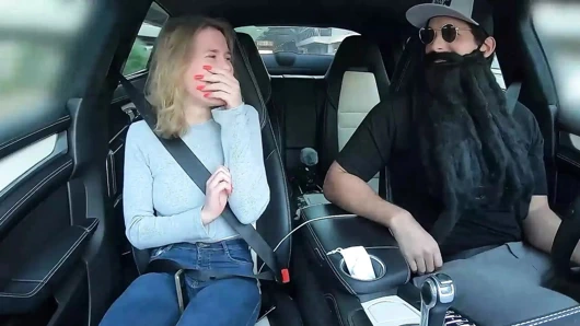 Excogi - sıska sarışın bebek Fiona ilk anal seksini yapıyor!