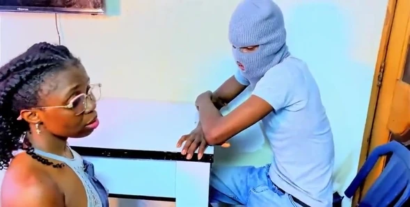 Daha iyi notlar istiyorsan seni sikeceğim