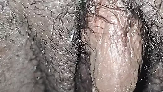 Büyük zenci yarağıyla fışkırtarak boşalmamı izle