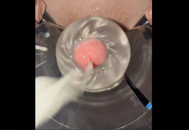 Twink ilk kez Lenten Canon King Pro kullanıyor