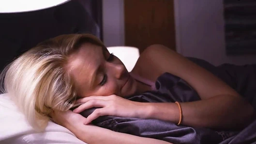 Üvey kız binicilik tabu horoz önce emme içinde çift sahne